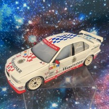 UT Models scala 1/18 pressofuso 39741 - BMW 320i STW 1997 Winklehock