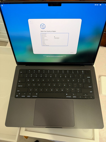 Apple 2024 macbook - pro, laptop