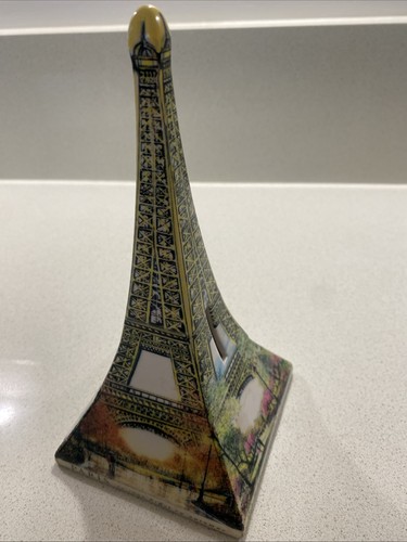 Eiffel tower seasons money - seasons,