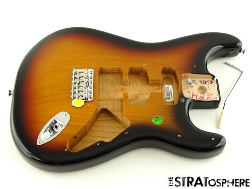 Fender jimi hendrix - jimi,