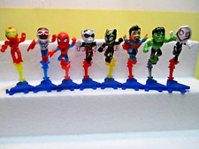 KINDER SORPRESA MARVEL SUPEREROI 2024-2025 CON CARTINE - A SCELTA