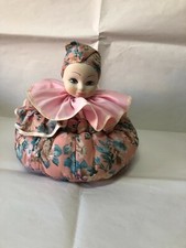 VECCHIA BAMBOLA IN PORCELLANA/