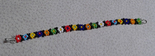 Bracciale etnico fiori con - a,
