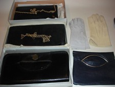 Borse e orecchini vintage