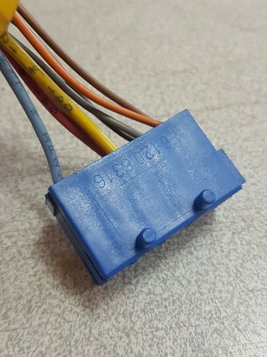 Connecteur boîte fusibles