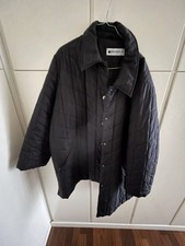 Giacca Nera Trapuntata persona