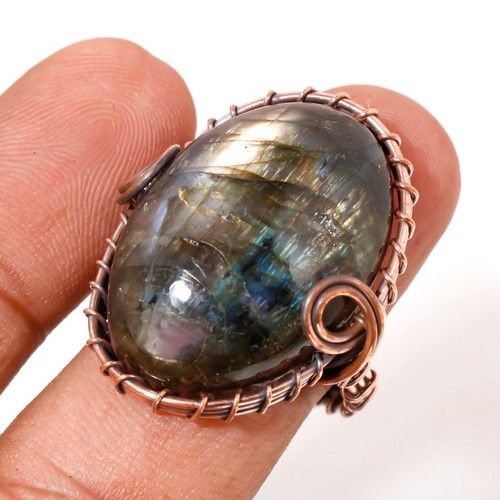Anello rame con pietre - in,