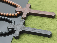 Collana in legno croce ✝️