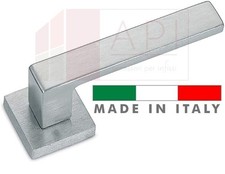 MANIGLIA CON ROSETTA E BOCCHETTA QUADRATA MODERNA PORTE INTERNE SICMA SHELBY