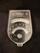 Bertram amateur bakelite - bertram, light