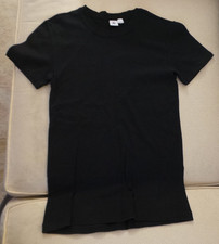 Unworn black petit - unworn,