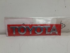 Toyota Yaris 2014 emblema