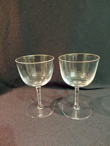 Eleganti bicchieri vino - bicchieri, art
