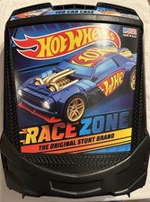 Hot Wheels 100 Car Carrying