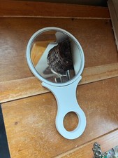 Specchio rotondo da tavolo Ikea in plastica bianca tenuto a mano o piegato - 11,5 pollici