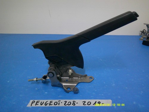 Peugeot 208 2018 poi leva - peugeot,