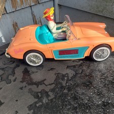 VINTAGE 1996 Barbie AM FM