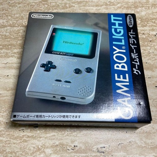 Nintendo game boy - game, silver