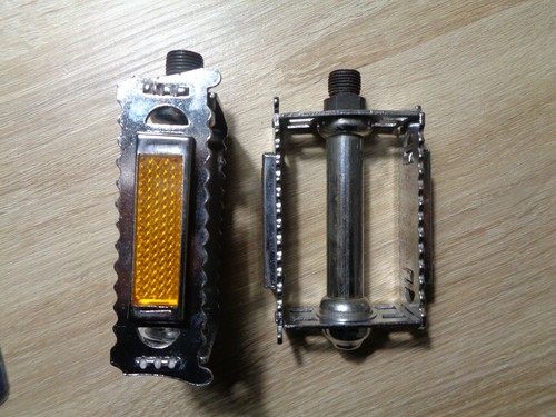 Pedale metalique neuve - neuve, velo