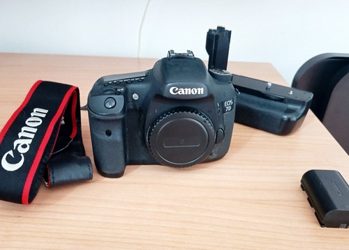 Canon eos 0 mp - eos,