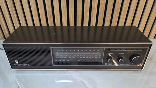 Grundig 625 radio - rf, vintage