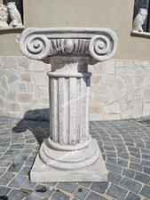 COLONNA CON CAPITELLO IONICO