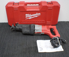 MILWAUKEE SAWZALL 6520-21 -