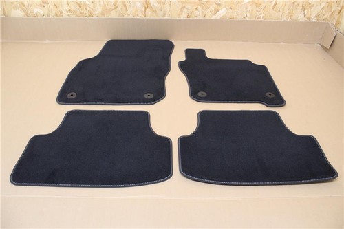 Set tappetini moquette