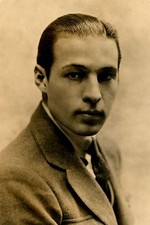 615631 Rudolph Valentino