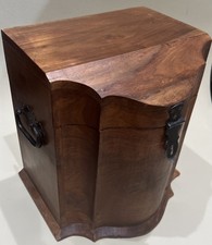 Cassapanca stile antico legno intagliato a mano forma barocca ferramenta ferro bl