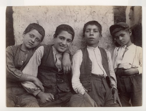 Foto album monell urchins von - foto,