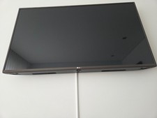 TV LED LG 43' con supporto a