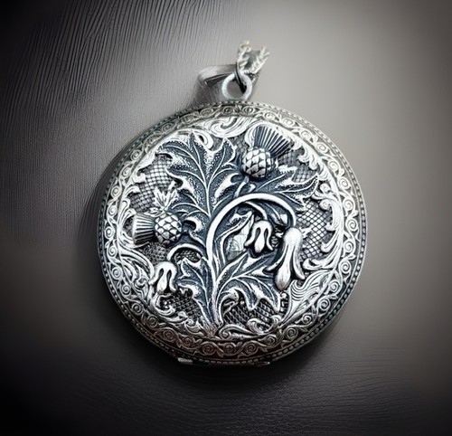 Collana medaglione cardo