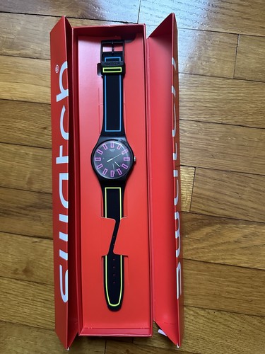 Swatch around the strap - around,