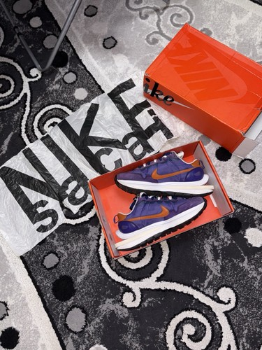 Nike sacai vaporwaffle dark - x,