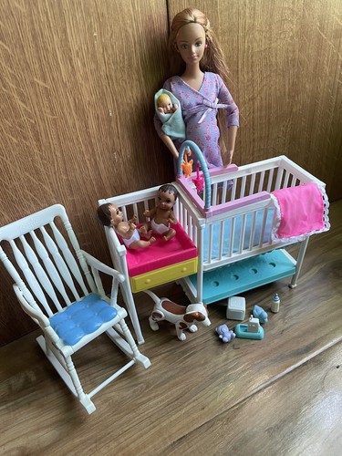 Bambola barbie happy family - happy,