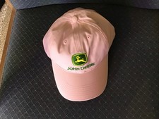 Cappello John Deere rosa