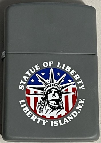 Zippo 1988 statua - zippo,