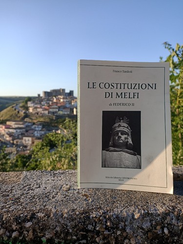 Costituzioni melfi - le,