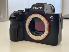 Sony Alpha A7R III - 28.000
