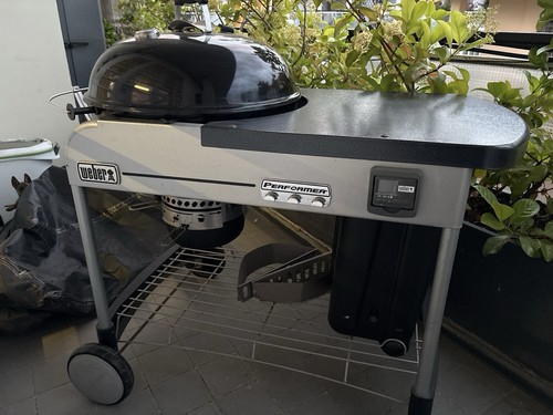 Barbecue weber performer - barbecue,