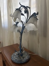 Lampada da Tavolo/Comodino Vintage Floreale in Ferro Battuto 3 Luci