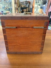 Bussola Cardanica Con Cassa In Legno Massiccio