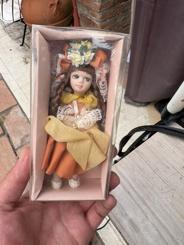 Bambola porcellana dolls - bambola,