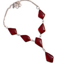 Bellissima collana fatta a