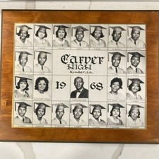 Foto The Last Graduation Class