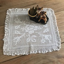 Centrino Fatto Di Pizzo Ad