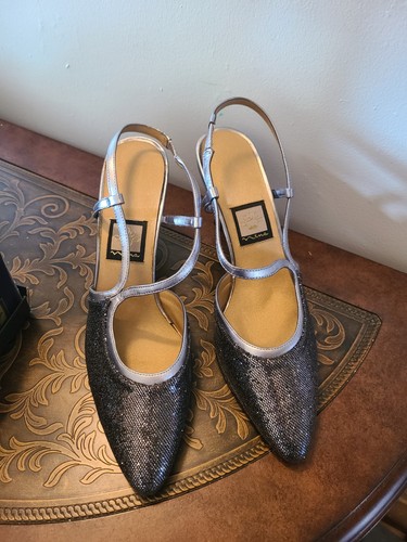 Nuovi tacchi spillo vintage - a,