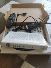 DECODER DIGITALE SKY HD DS830NS CON TELECOMANDO,ALIMENTATORE E CAVI