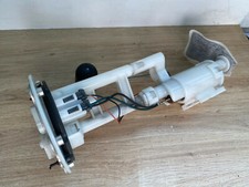 UNE POMPE A ESSENCE SCOOTER